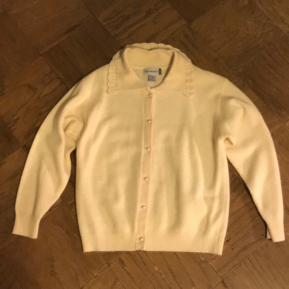 Diversity Lambswool Cardigan
